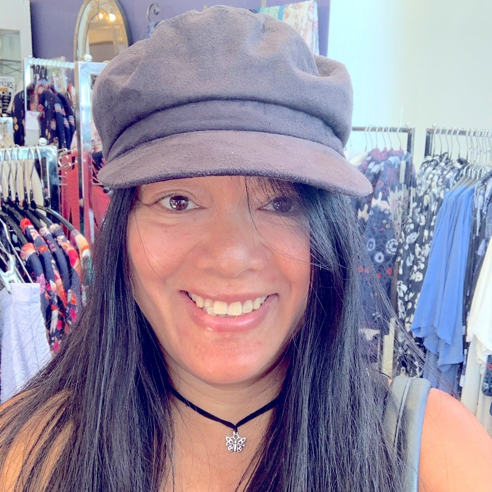 Meet your Posher, Carolyn